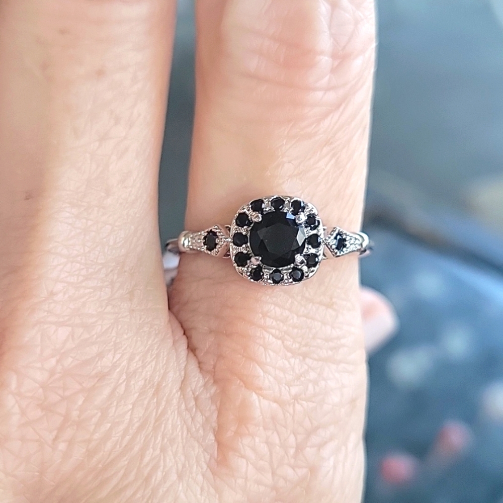 💍2 for $20 NWT Fragrant Jewels Onyx & Silver Ring